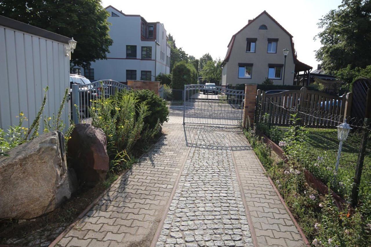 Lovely Hohen Neuendorf Kültér fotó